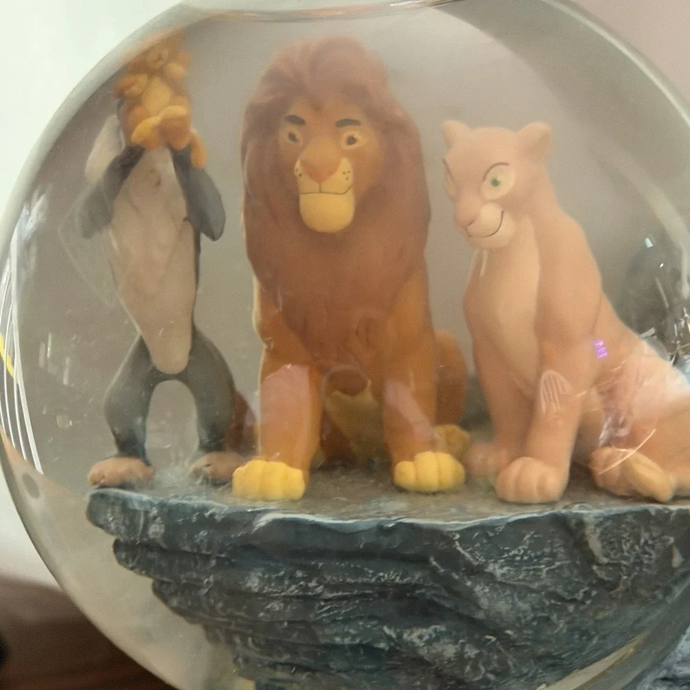 Disney The Lion King Music Box Snow Globe 